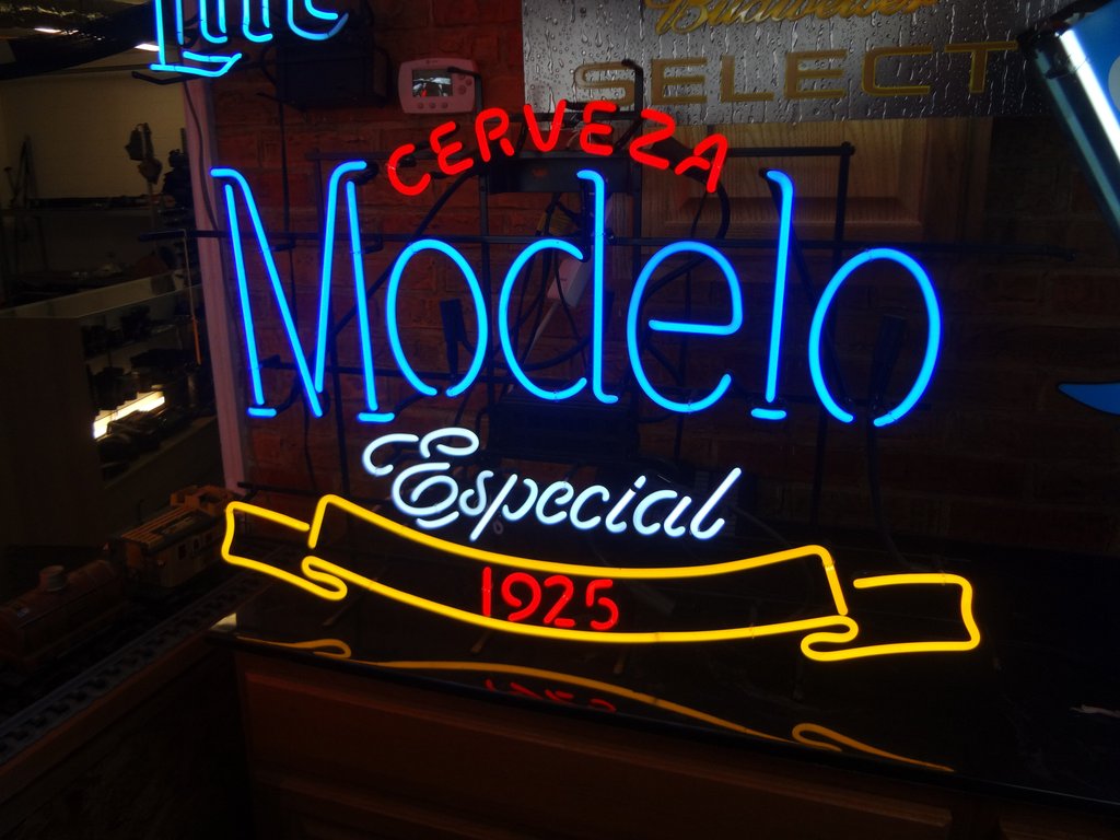 Custom Modelo Especial Beer Neon Sign Real Neon Light