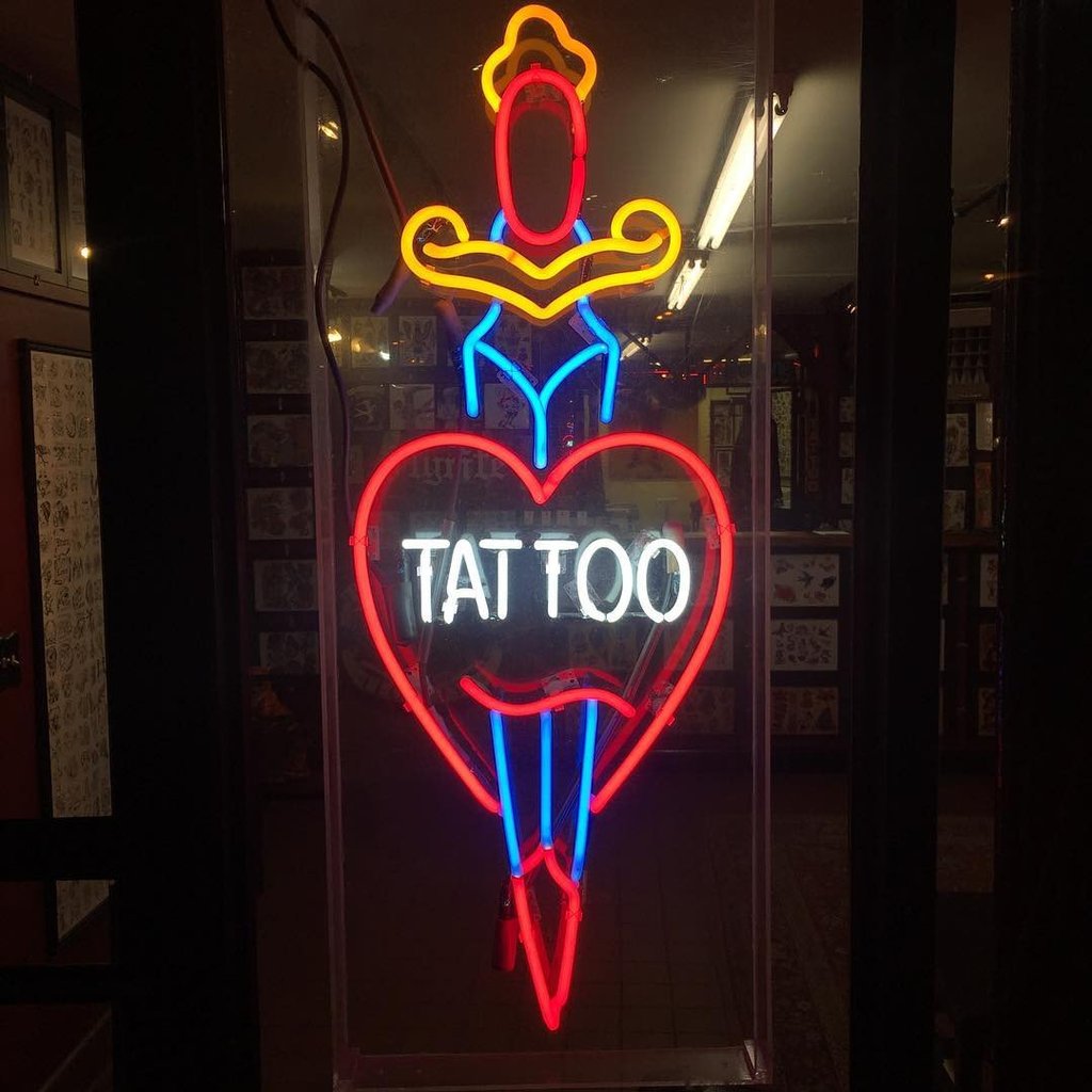 Custom Tattoo Heart Shape Neon Sign Real Neon Light Z1359