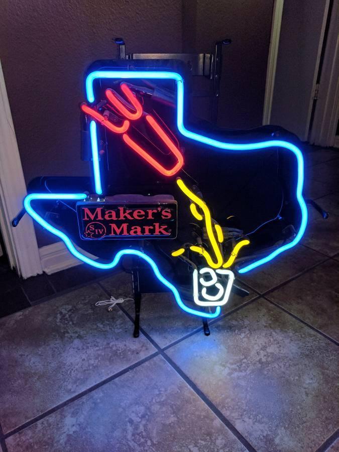 Custom Makers Mark Neon Sign Tube Neon Light