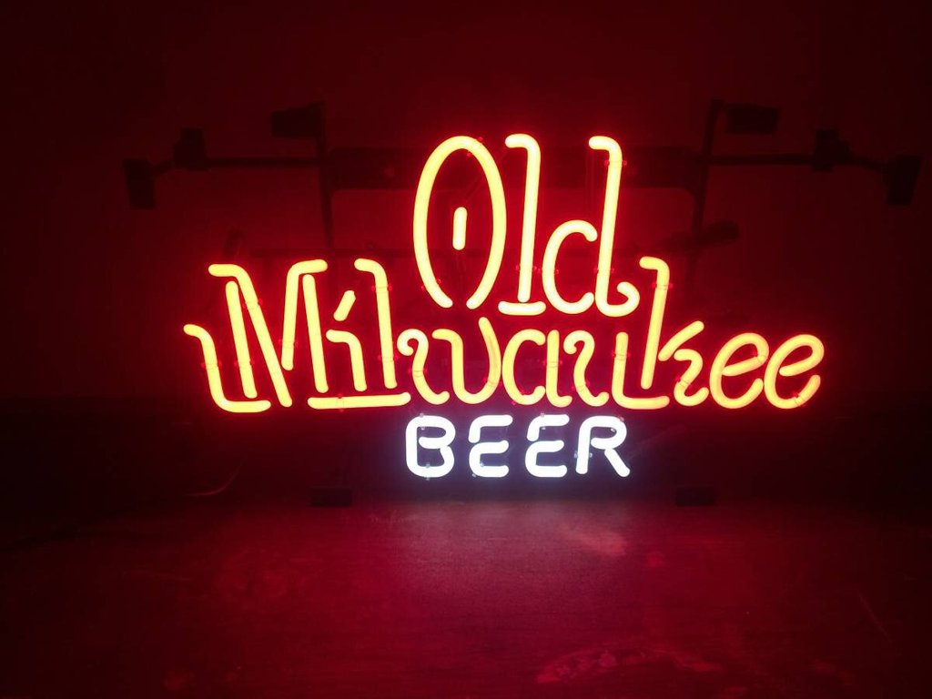 Custom Old Milwaukee Beer Light Neon Sign Tube Neon Light