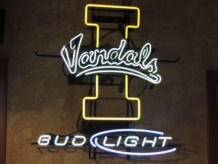 Custom Bud Light Vandals Neon Sign Real Neon Light