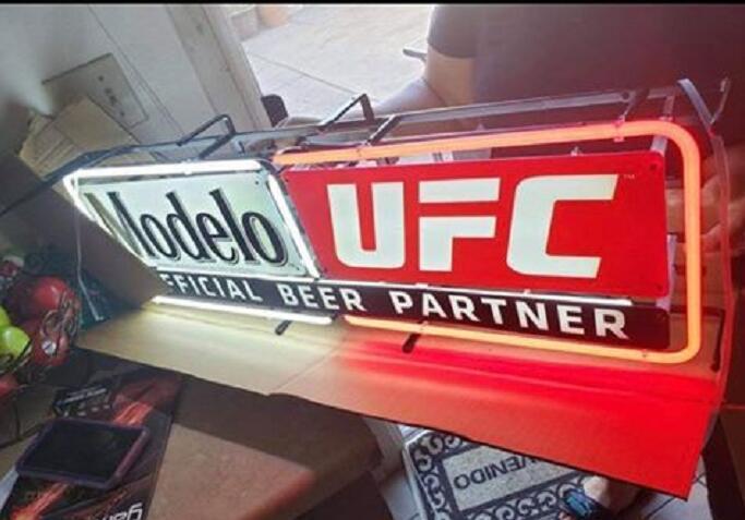 Custom Modelo UPC Neon Sign Tube Neon Light